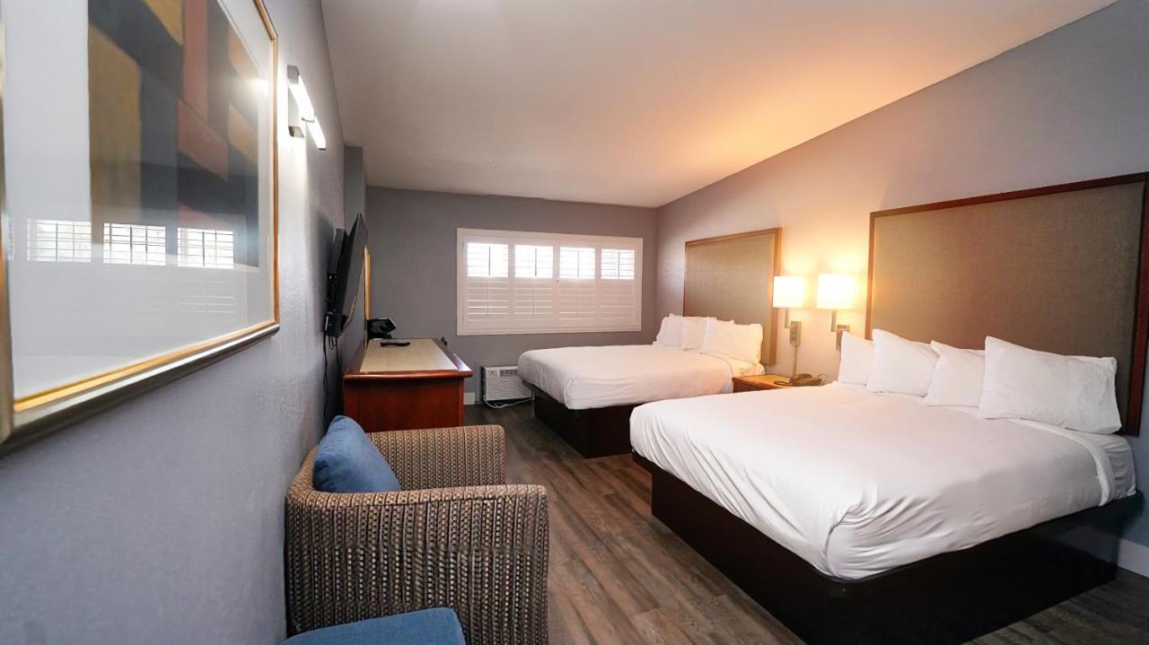 Seaside Inn & Suites Santa Cruz Exterior photo